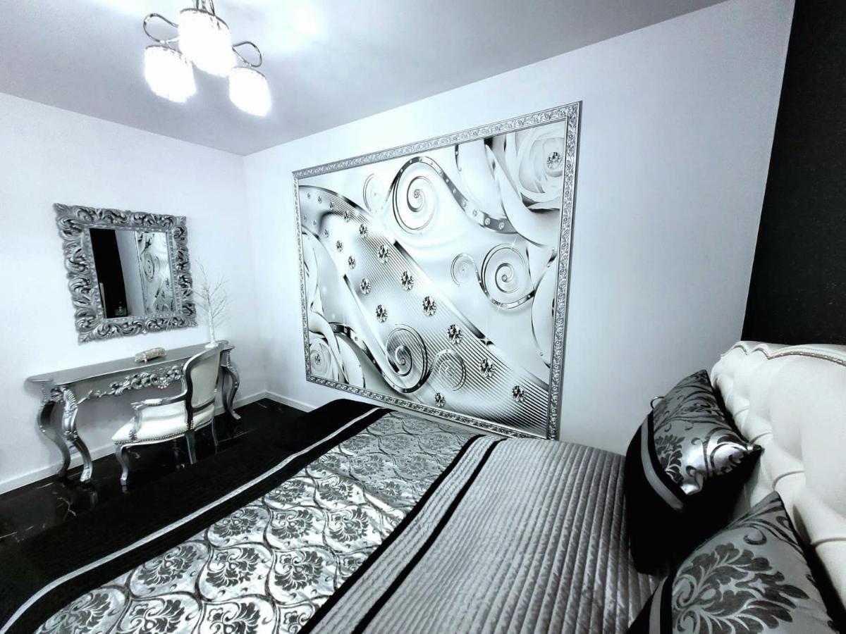 Apartament Glamour Gniezno Bagian luar foto