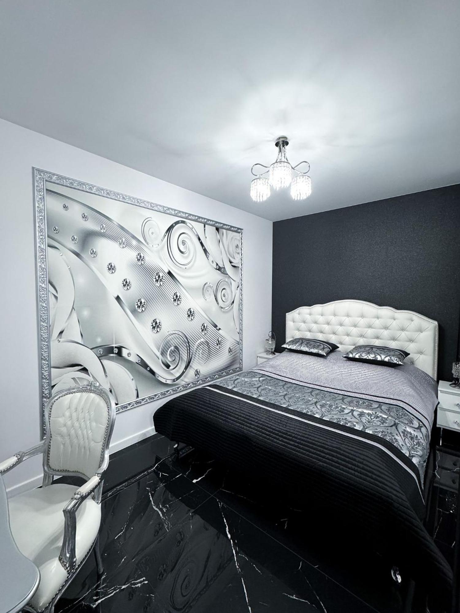 Apartament Glamour Gniezno Bagian luar foto